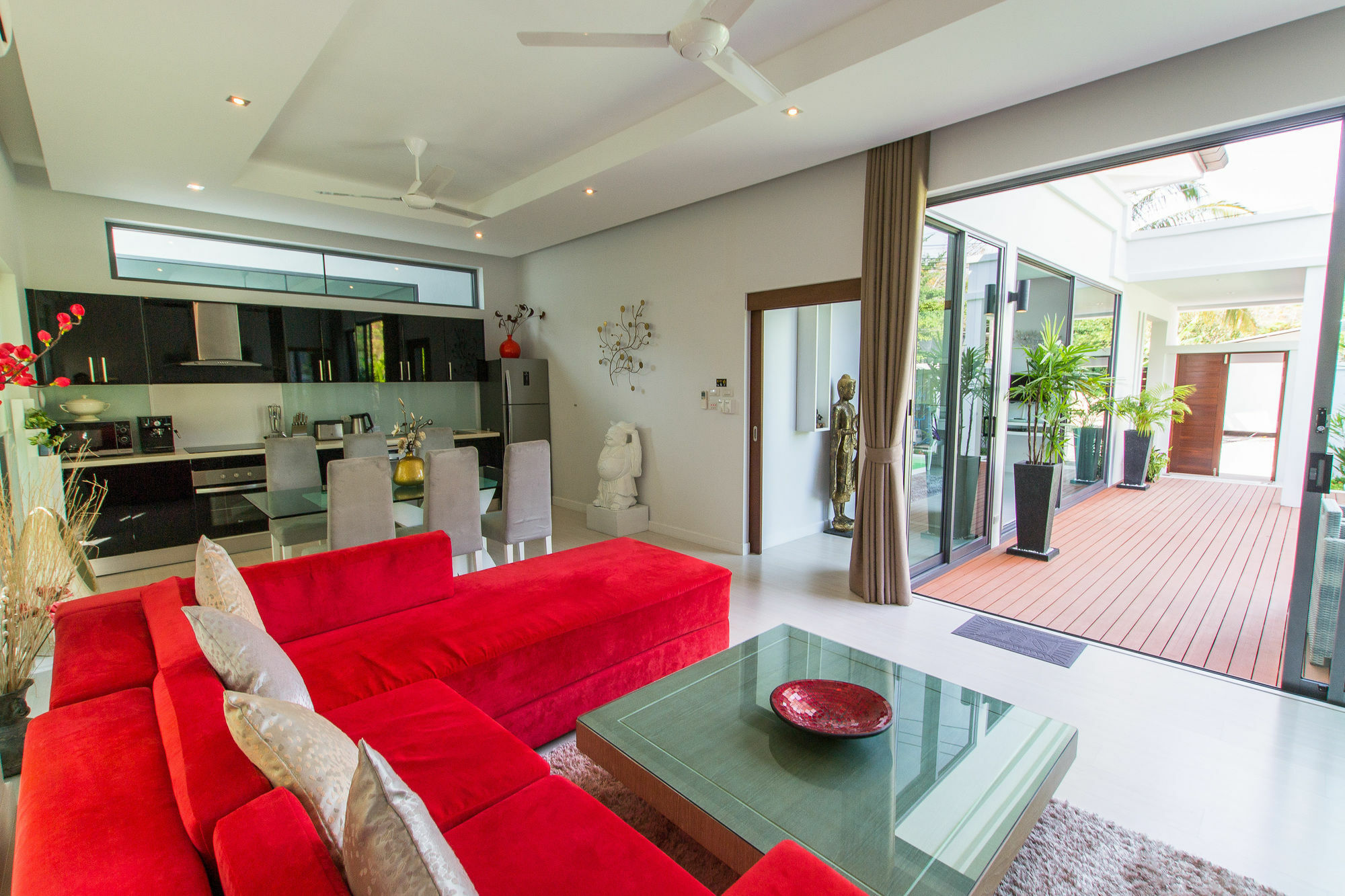 Baan Isawan Pool Villa Rawai Exteriör bild